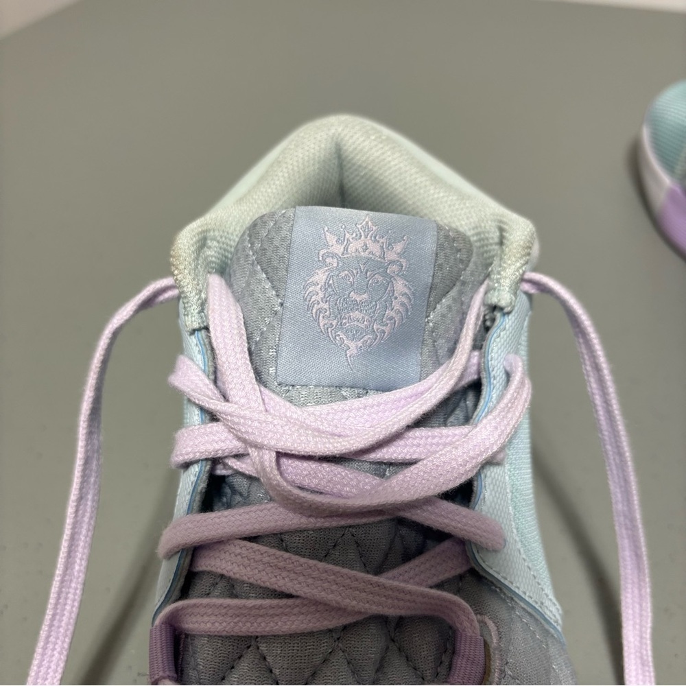 Nike Lebron Witness 8 Easter Glacier Blue Men's Basketball Shoes Athletic Size 8 - Picture 10 of 11